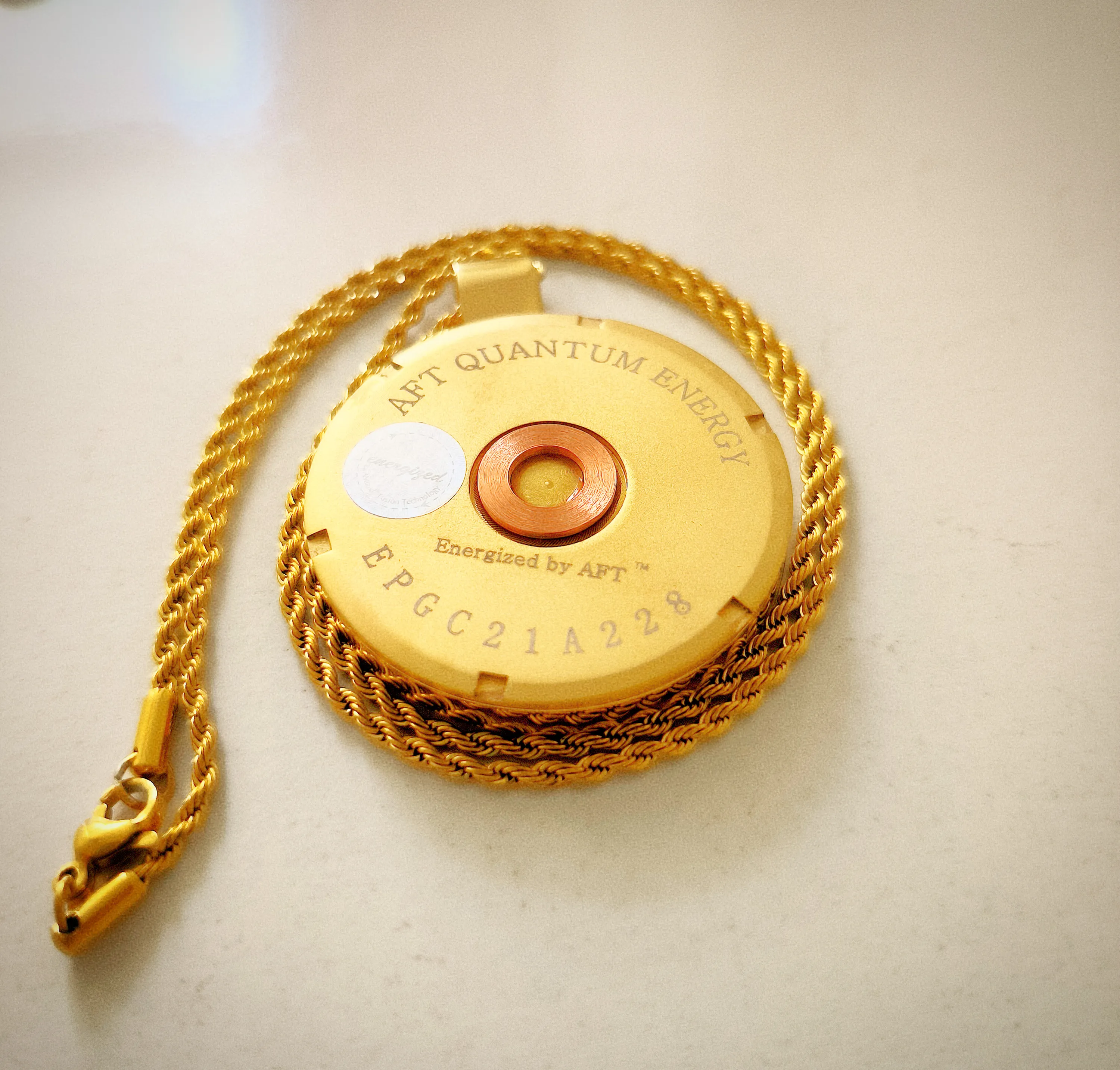 گردنبند ضد امواج الکترو مغناطیس اسکالر