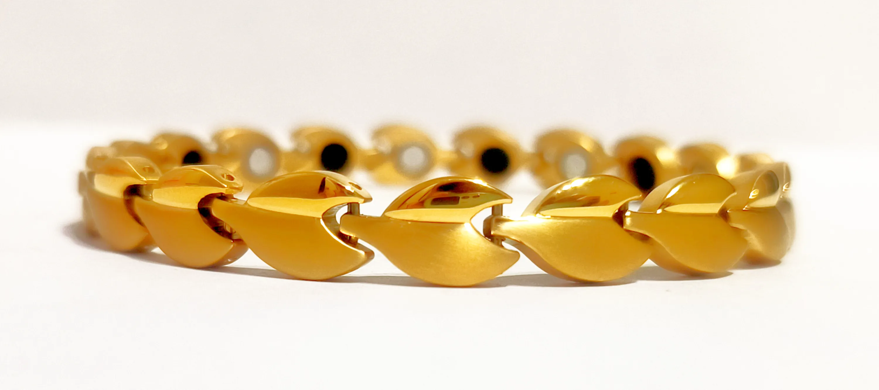 دستبند مغناطیسی زنانه